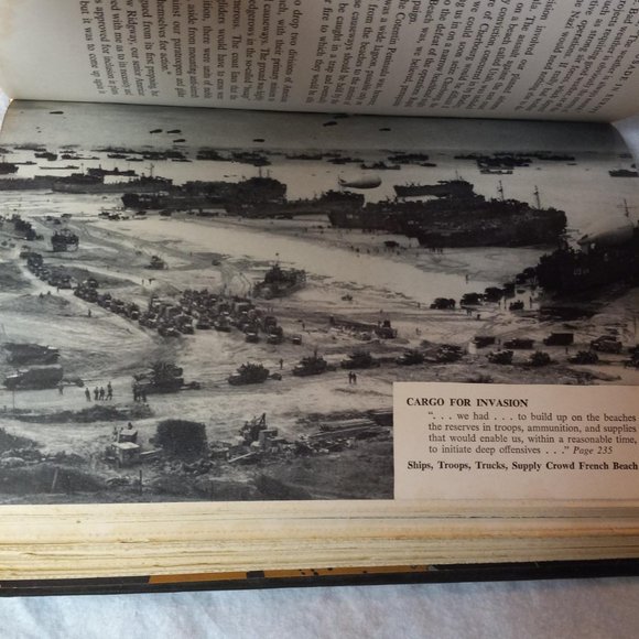 Crusade in Europe Book Hardcover Dwight D Eisenhower Copyright 1948 book - Picture 13 of 14